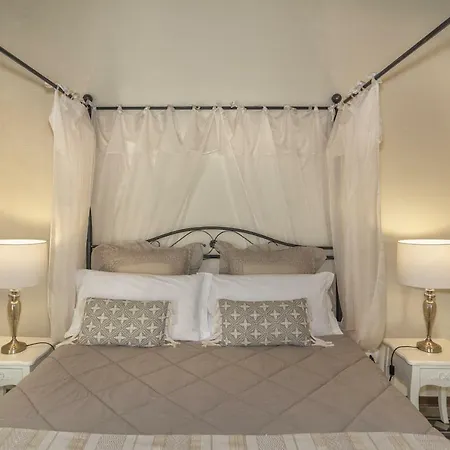 Bed & Breakfast Garibaldi 3*